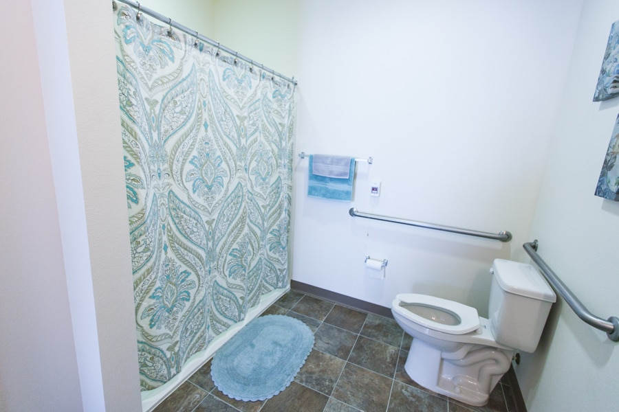 ANGELS SENIOR LIVING AT NEW TAMPA LLC - Photo 5