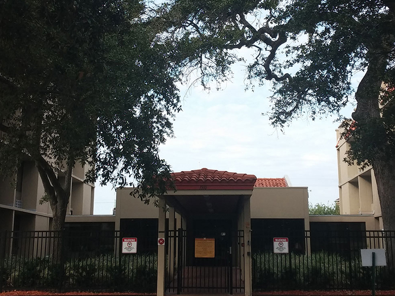 Hacienda Villas - Non-Profit Assisted Liiving in Tampa, Florida