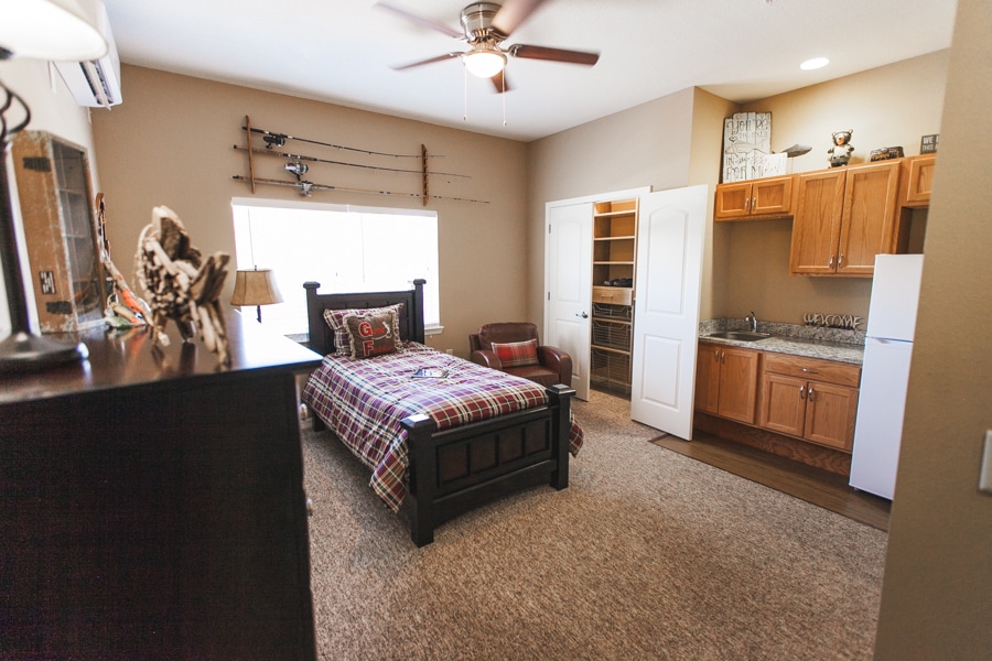 ANGELS SENIOR LIVING AT THE LODGES AT IDLEWILD - Photo 2