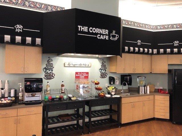 12-corner-cafe